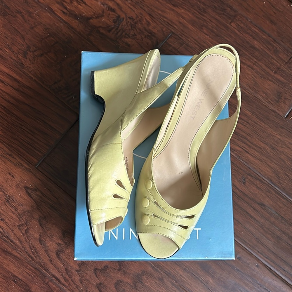 Nine W. wedges